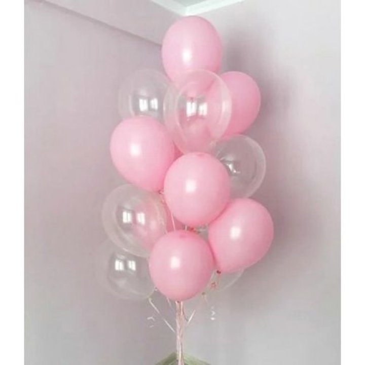 Облако шаров "Пур-пур" в Нижневартовске