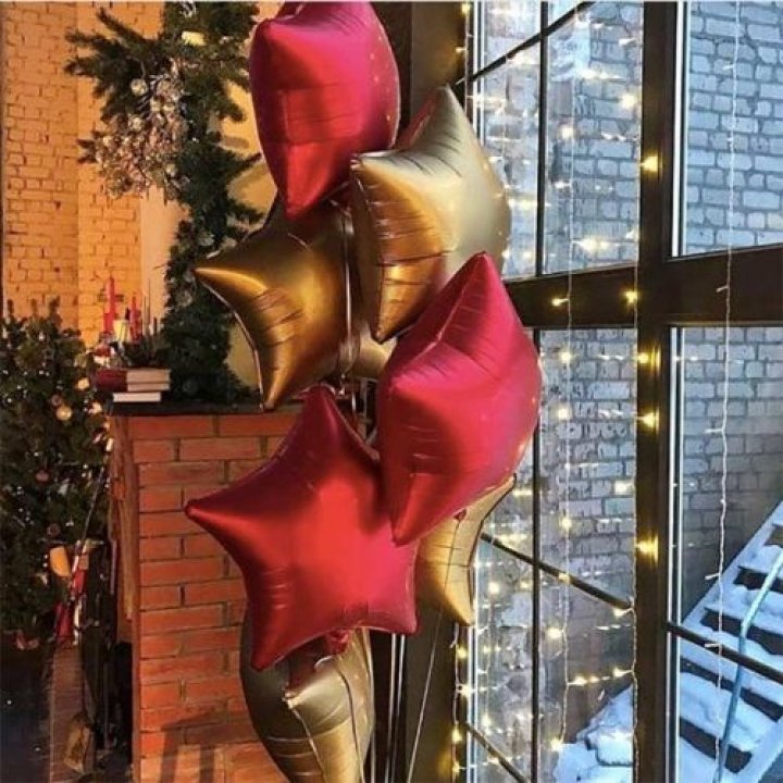 Фонтан шаров "Старлидж" в Нижневартовске