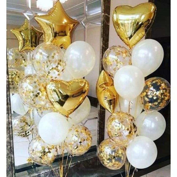 Фонтан шаров "Привет, это я" в Нижневартовске