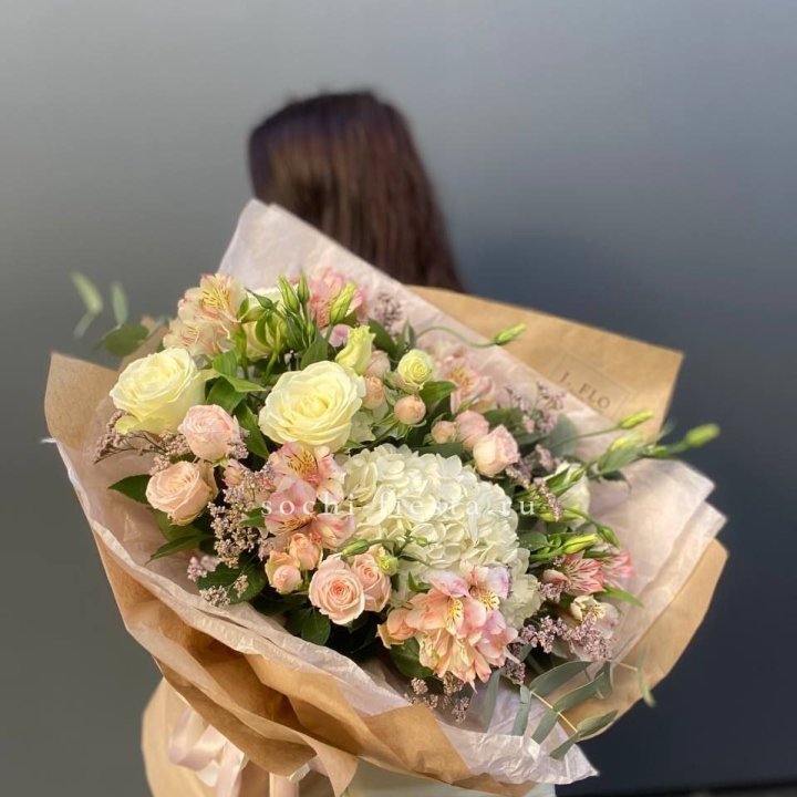 Дизайнерский букет №1 в Нижневартовске