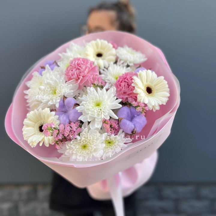 Букет цветов "Пинк спринг" в Нижневартовске