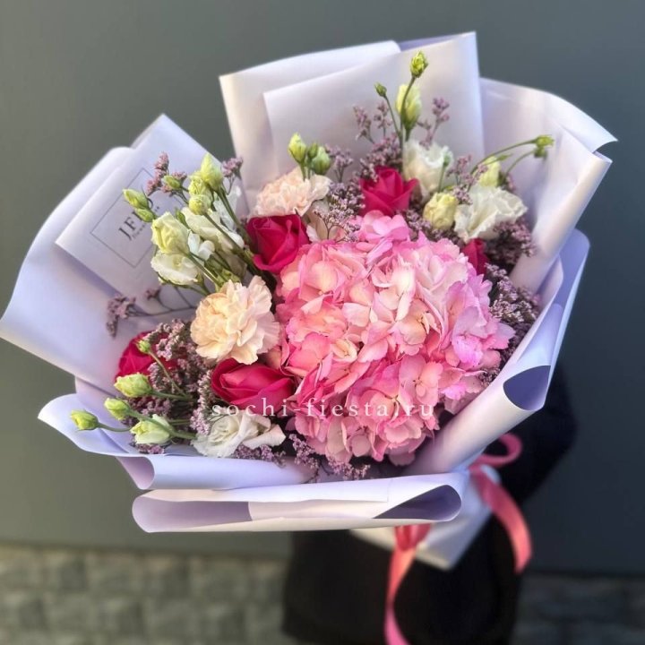 Гортензия "Перпил" в Нижневартовске