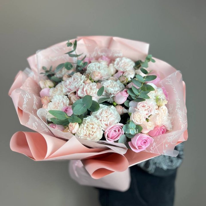  Букет  "Любовь в её глазах" в Нижневартовске