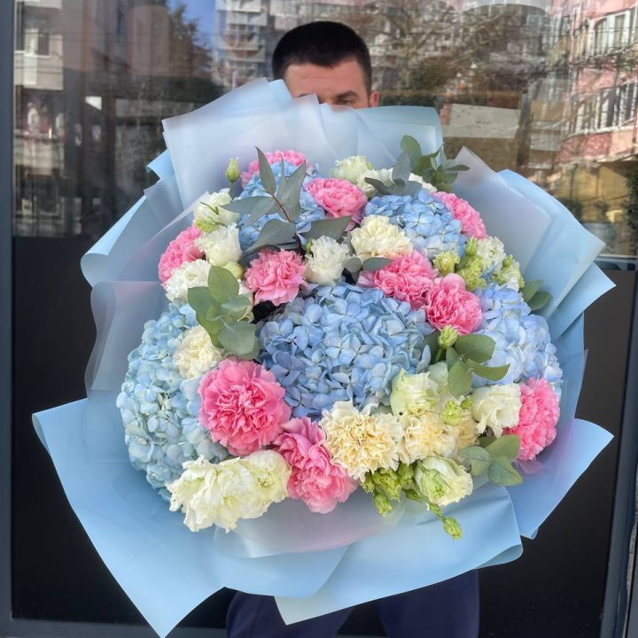 Сборный букет №3 в Нижневартовске