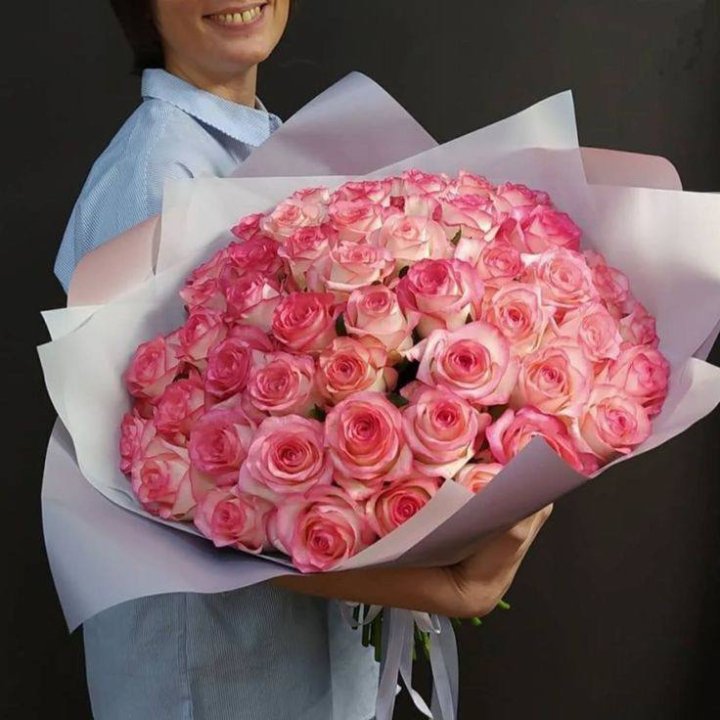 101 роза Джумилия в оформлении  в Нижневартовске