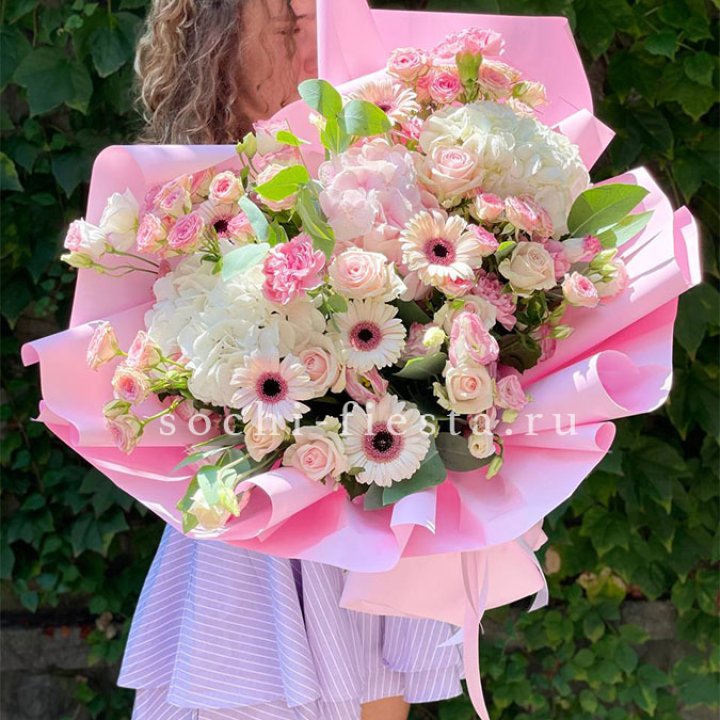 Сборный букет №3 в Нижневартовске