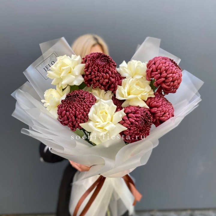 Дуо бигуди и розы в Нижневартовске