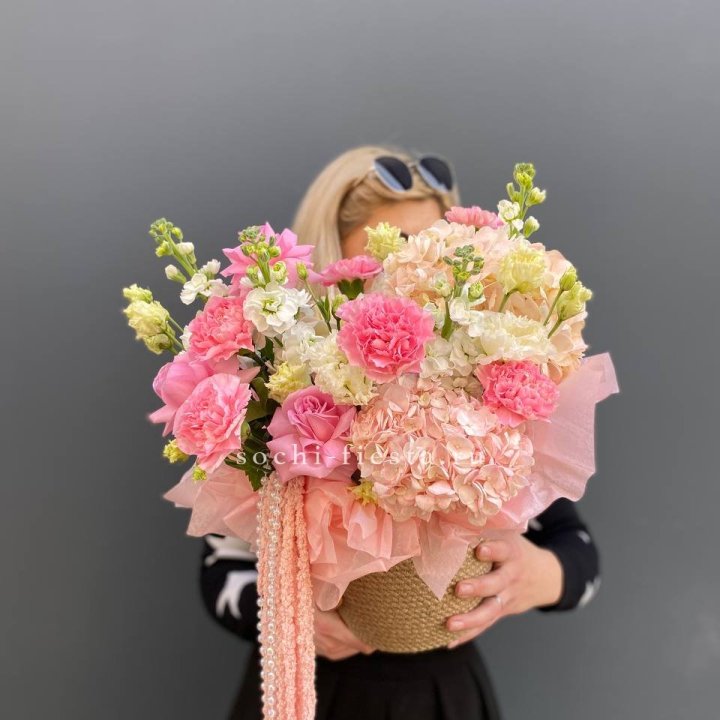 Композиция "Роскошь" в Нижневартовске