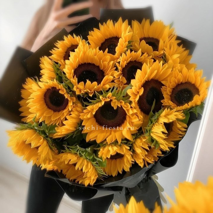 Букет подсолнухов "Гига" в Нижневартовске