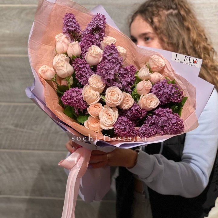 Букет "Лиловая весна" в Нижневартовске