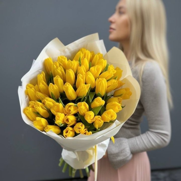 51 желтый тюльпан в Нижневартовске