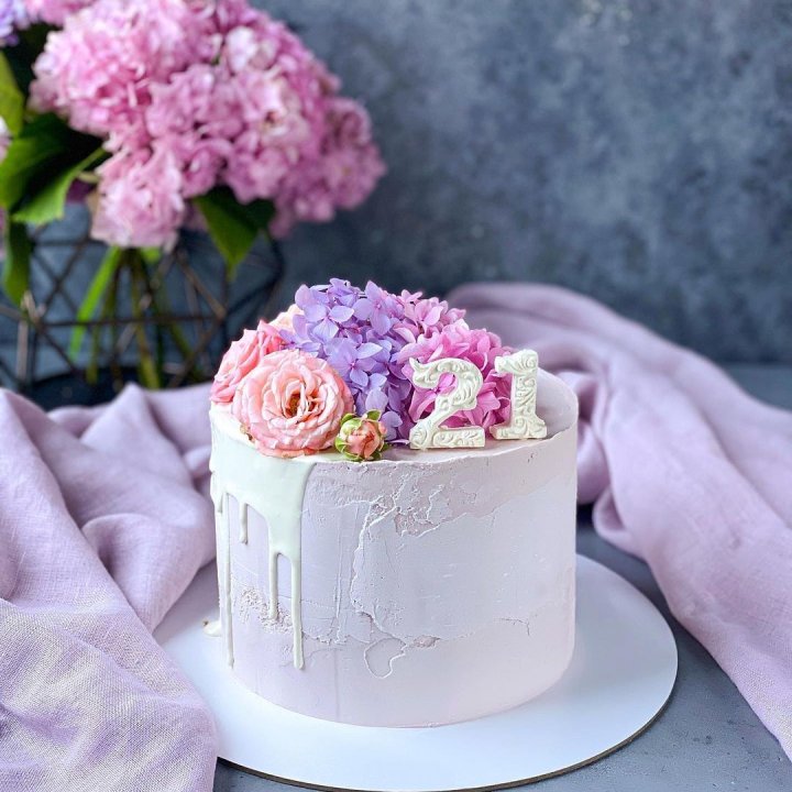 Торт с цифрой в Нижневартовске