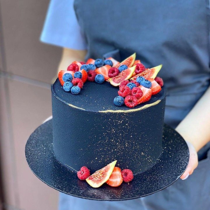 Торт "Черный лебедь" в Нижневартовске