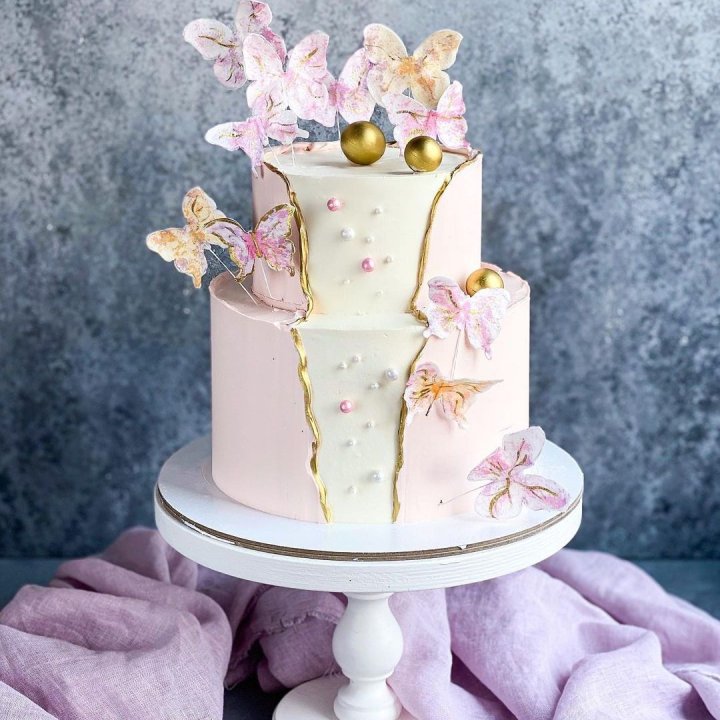 Торт "Бабочки в животе" в Нижневартовске