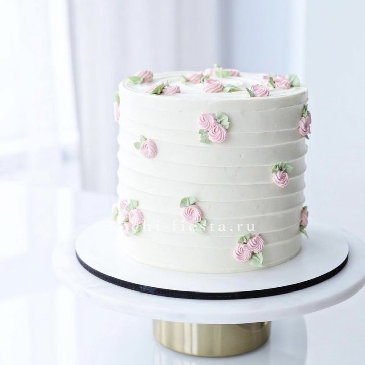 Торт "Розы в снегу" в Нижневартовске
