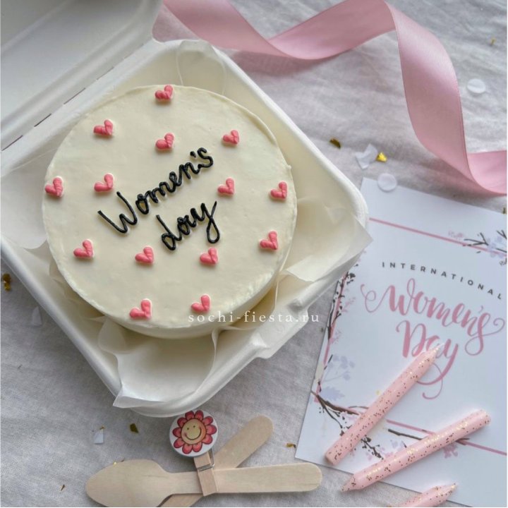 Бенто-торт "Дорогим женщинам"  в Нижневартовске
