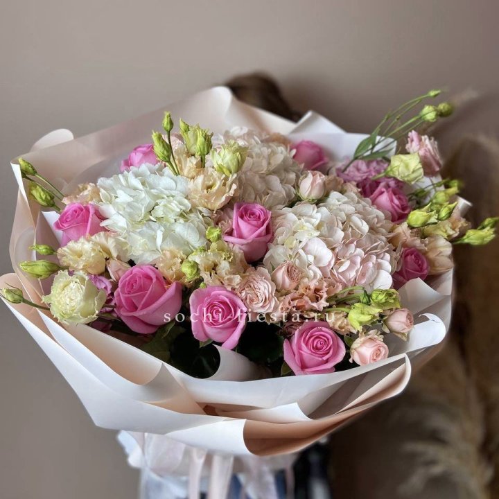 Дизайнерский букет "Каролина" в Нижневартовске