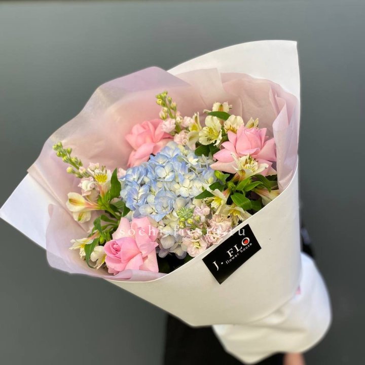  Букет "Теона" в Нижневартовске