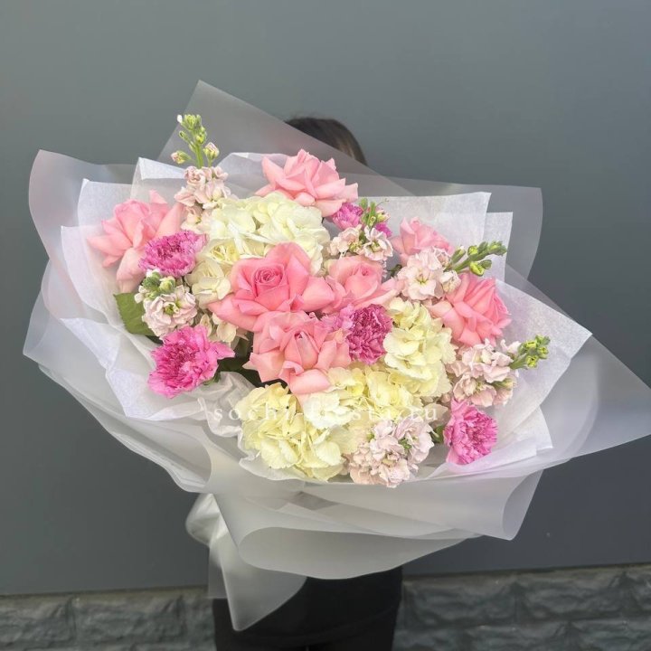  Букет "Эмеджи" в Нижневартовске