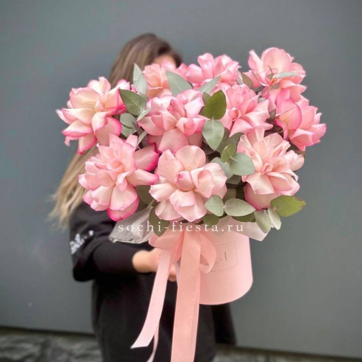 11 Фрунцузских роз "Венди" в Нижневартовске