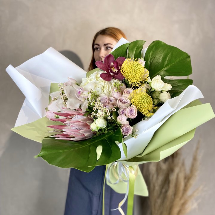 Дизайнерский букет экзотики в Нижневартовске