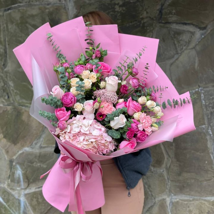 Дизайнерский букет "Паулина" в Нижневартовске