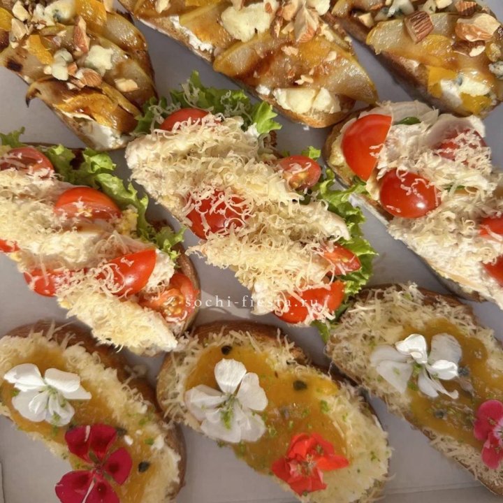Брускетта «3 вкуса» в Нижневартовске