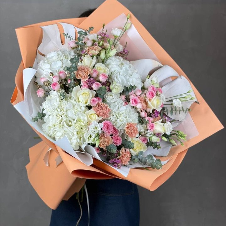 Макси-букет кремовый в Нижневартовске