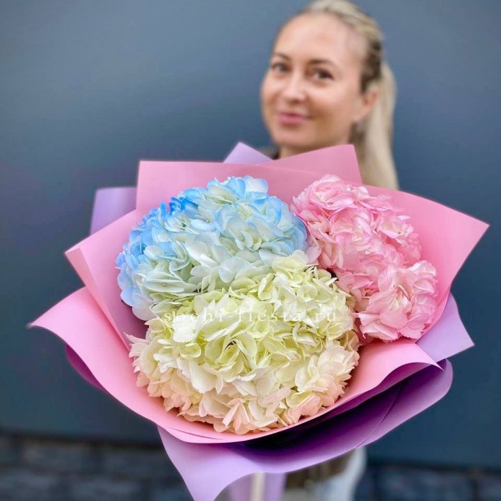Букет гортензий "Тоника" в Нижневартовске