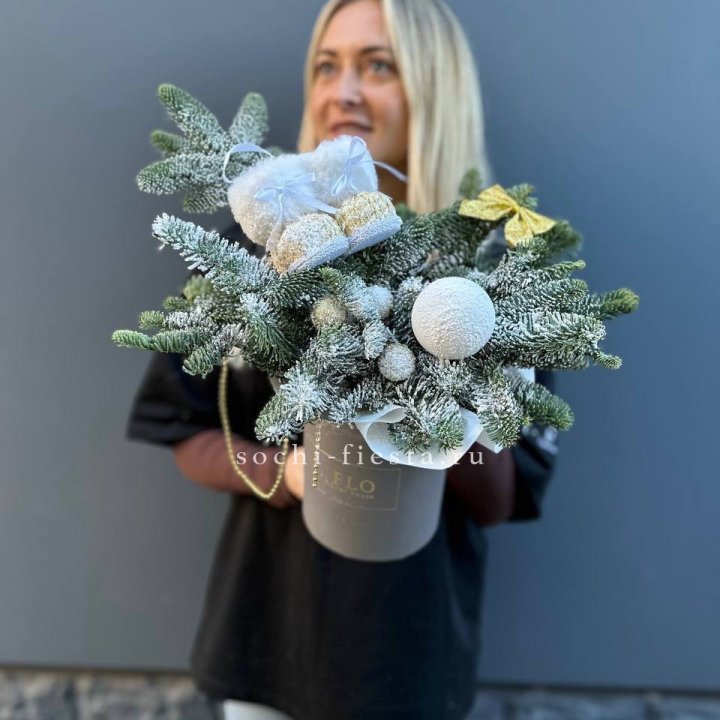 Новогодний бокс "Ботс голд" в Нижневартовске