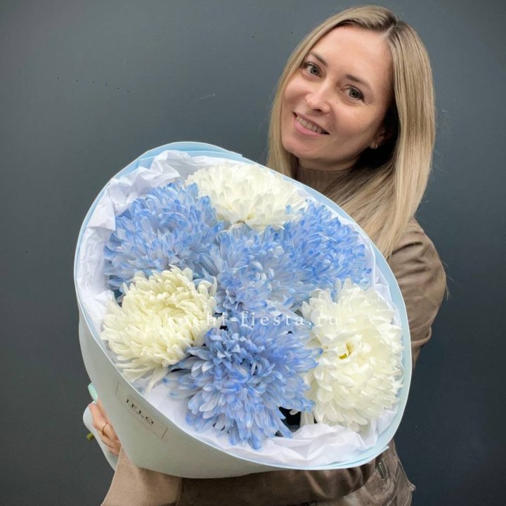 Букет из 7 хризантем  в Нижневартовске