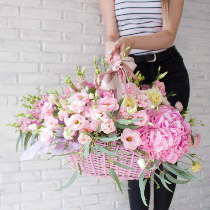 Авторская корзина №6 с доставкой в Нижневартовске