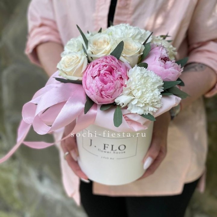 Цветочный бокс мини №2 в Нижневартовске