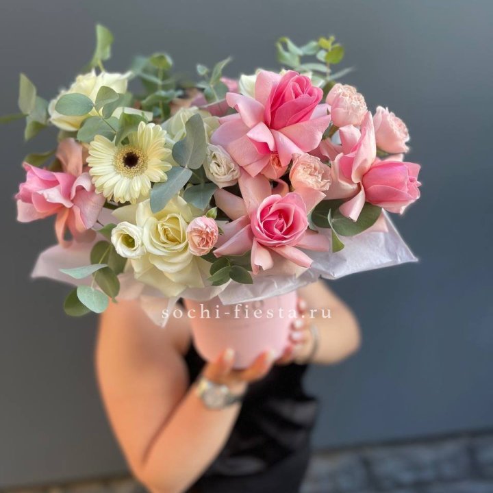  Коробочка  "Полу месяц" с доставкой в Нижневартовске