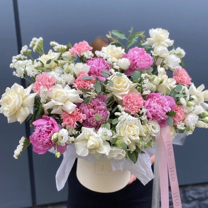 Дизайнерский бокс "Амор этерна" в Нижневартовске