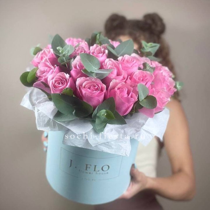 Бокс 27 роз в Нижневартовске