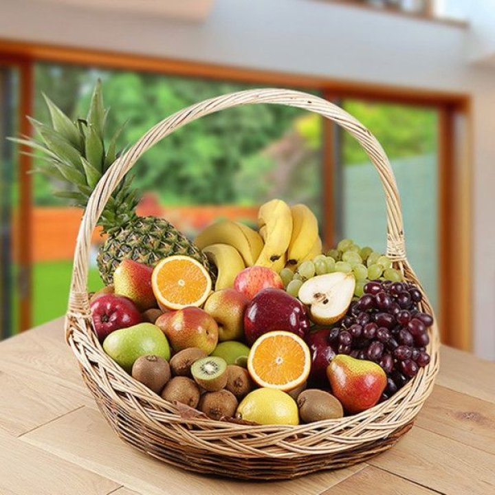 Фруктовая корзина №1 с доставкой в Нижневартовске