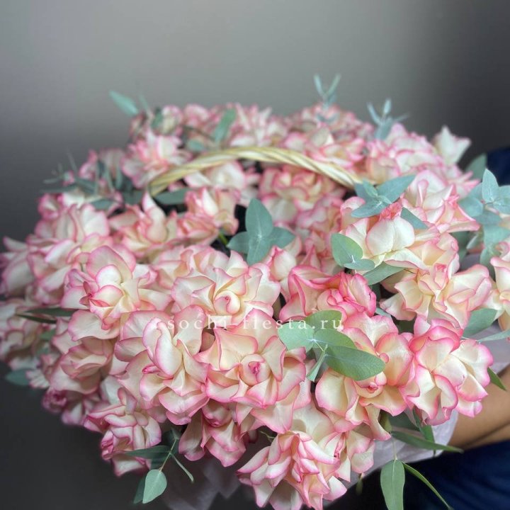 51 джумилия  в корзине   в Нижневартовске