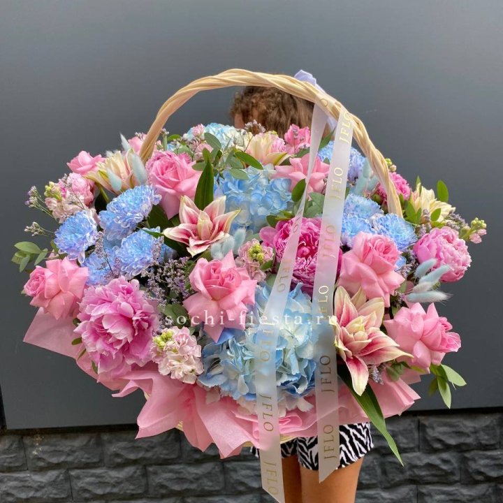 Яркая корзина "Летнее настроение" в Нижневартовске