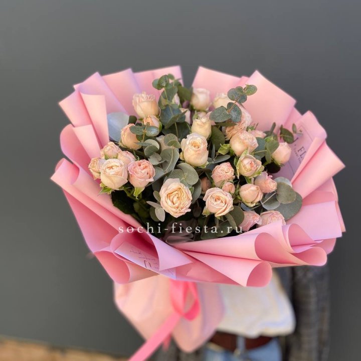 Букет пионовидных роз Cute Love в Нижневартовске