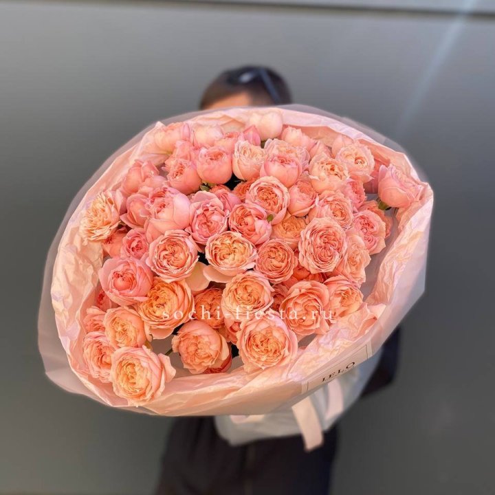 Букет из 21 пионовидной розы Джульетта в Нижневартовске