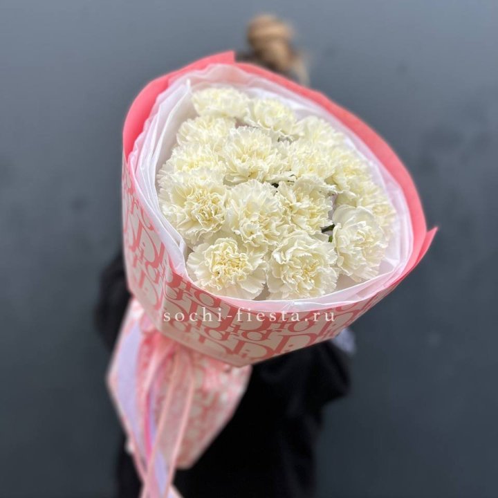 Белые диантусы №2 в Нижневартовске