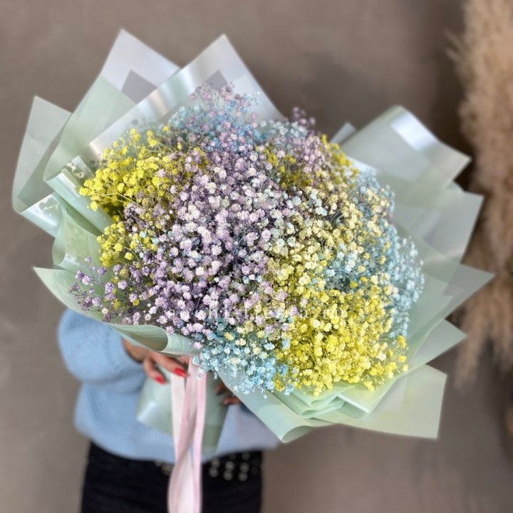 Букет радужных гипсофил в Нижневартовске
