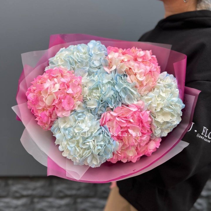 Букет гортензий "Тоника №2" в Нижневартовске