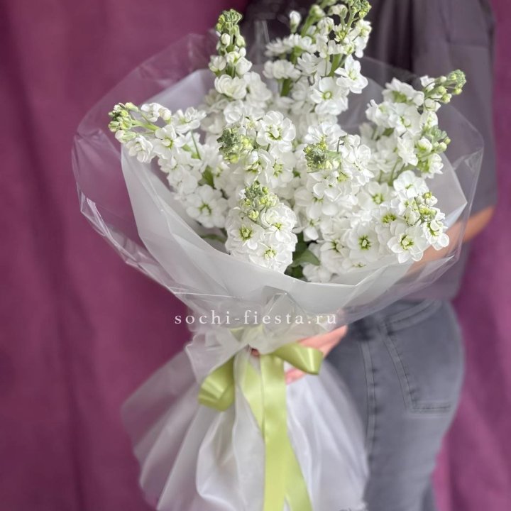 Букет ароматной маттиоллы №1 в Нижневартовске