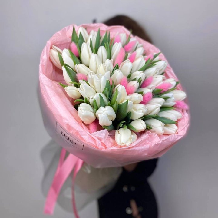 51 белый тюльпан "Рози" в Нижневартовске