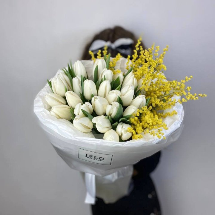 Дуо тюльпан и мимоза в Нижневартовске