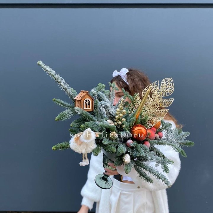 Композиция в бокале огненная  в Нижневартовске