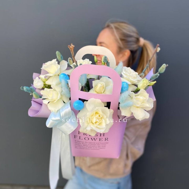 Цветочная сумочка "Пасхальная композиция" в Нижневартовске