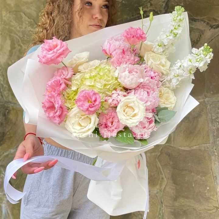 Букет с пионами №3 в Нижневартовске